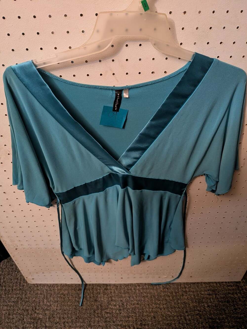 Heart Soul Teal Short Sleeve Peplum Top with Satin Trim